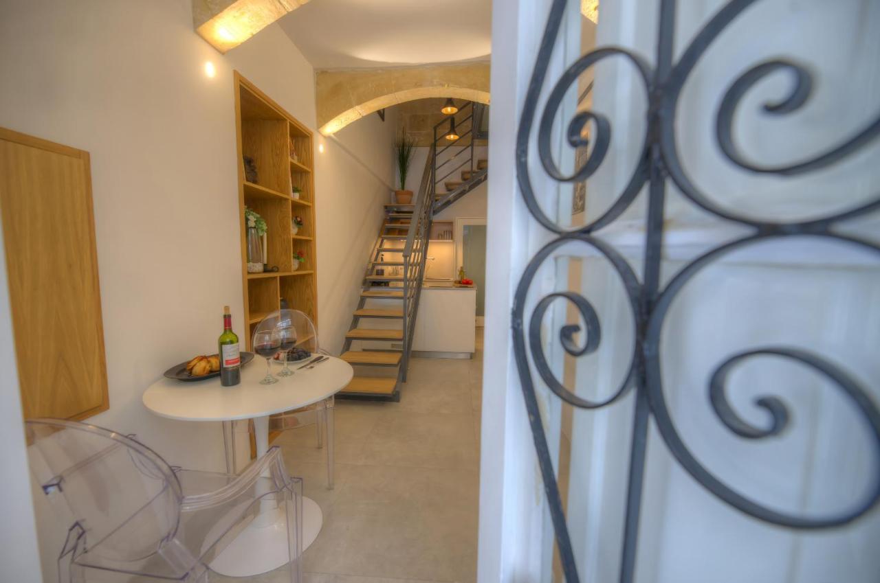 Cute And Modern Duplex Apartment In Ideal Location Rcas1-1 فاليتا المظهر الخارجي الصورة